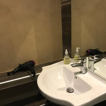 Santoni فندق مبيت وإفطار